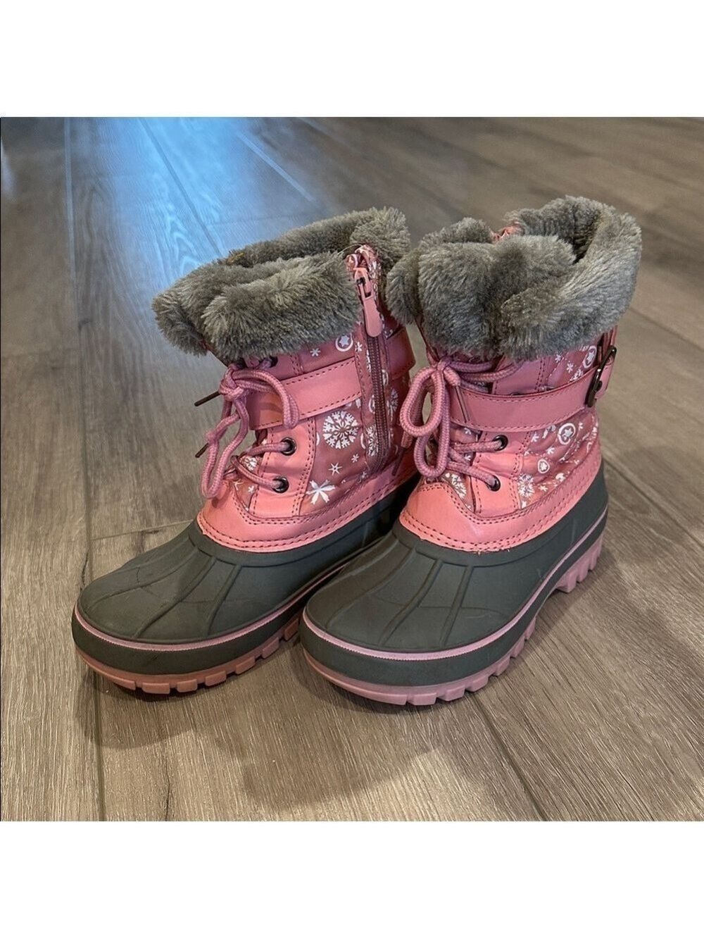 Pink and Gray Snow Boots with Fur Trim - Picture 4 of 6